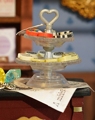 Book Nook Kit - Kiki's Magic Emporium