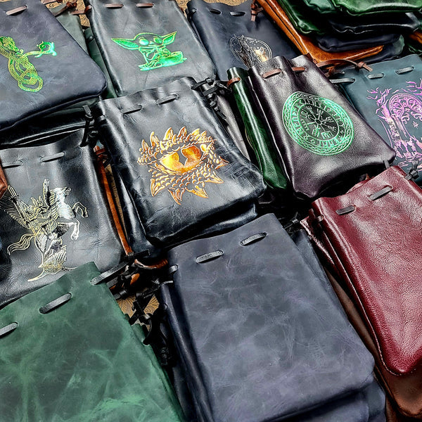 Grimbeard Leather: Flat Leather Dice Bag - Medium