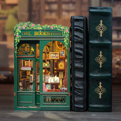 Book Nook Kit - Owl Bookstore