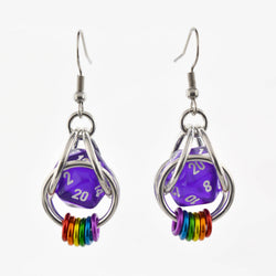 Chainmaille D20 Earrings - Ombre Purple