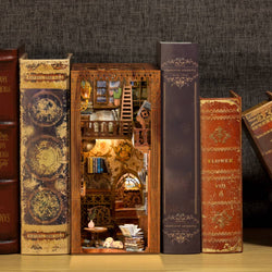 Book Nook Kit - Eternal Bookstore