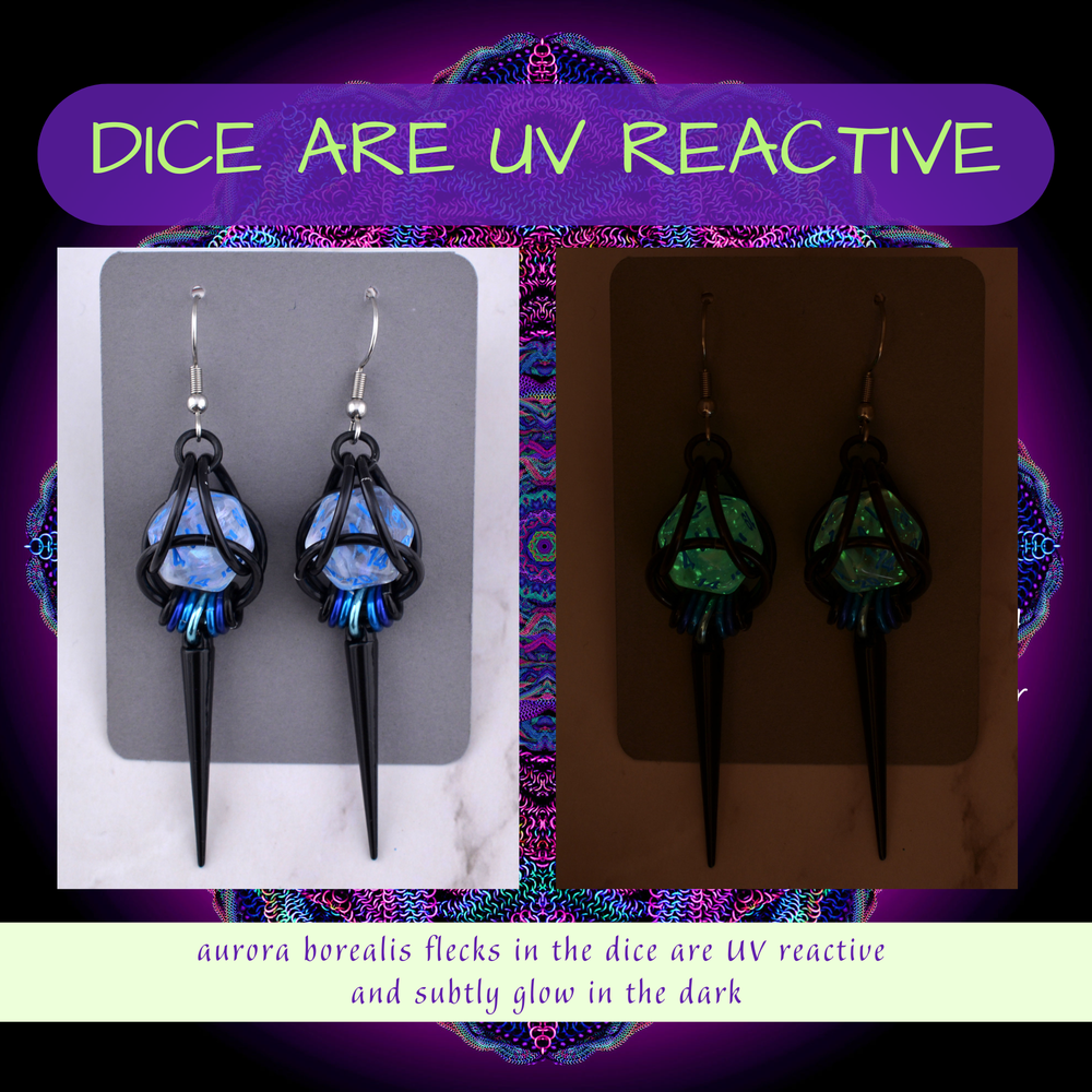 Chainmaille D20 Earrings - Clear Blue Shimmer