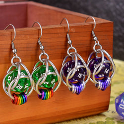 Chainmaille D20 Earrings - Ombre Green