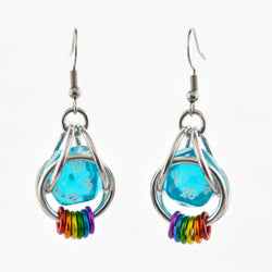 Chainmaille D20 Earrings - Ombre Green
