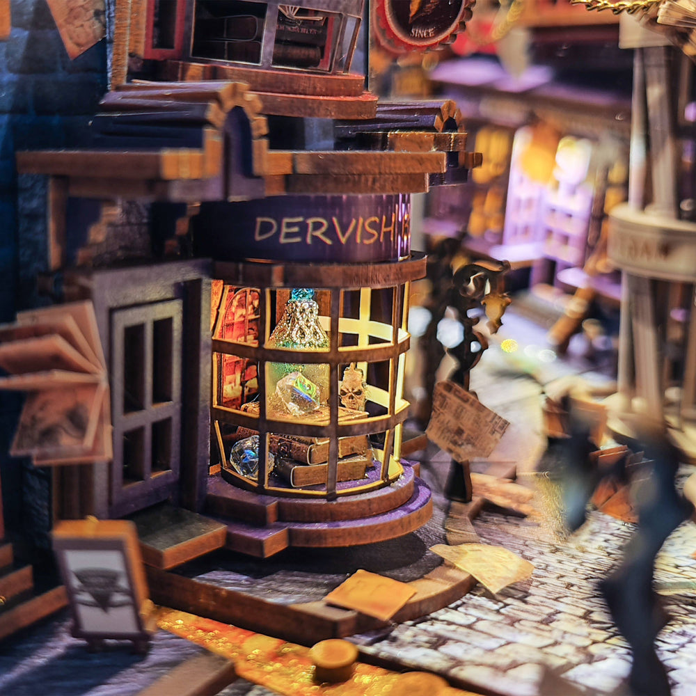 Book Nook Kit - Mystic Alley