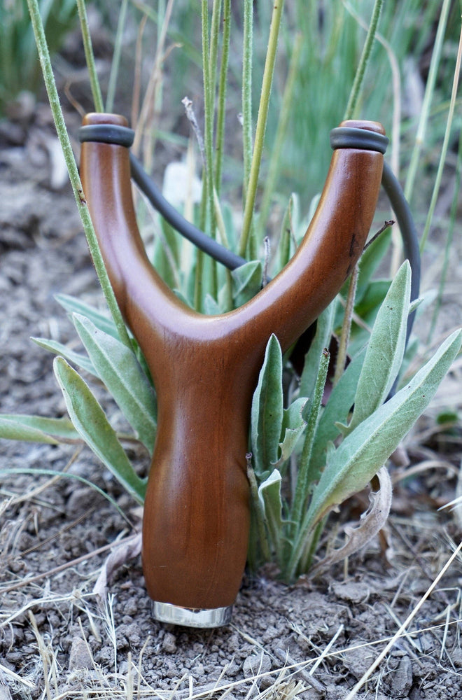 Wooden Slingshot - Traditional Design