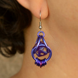 Chainmaille D20 Earrings - Purple Magic