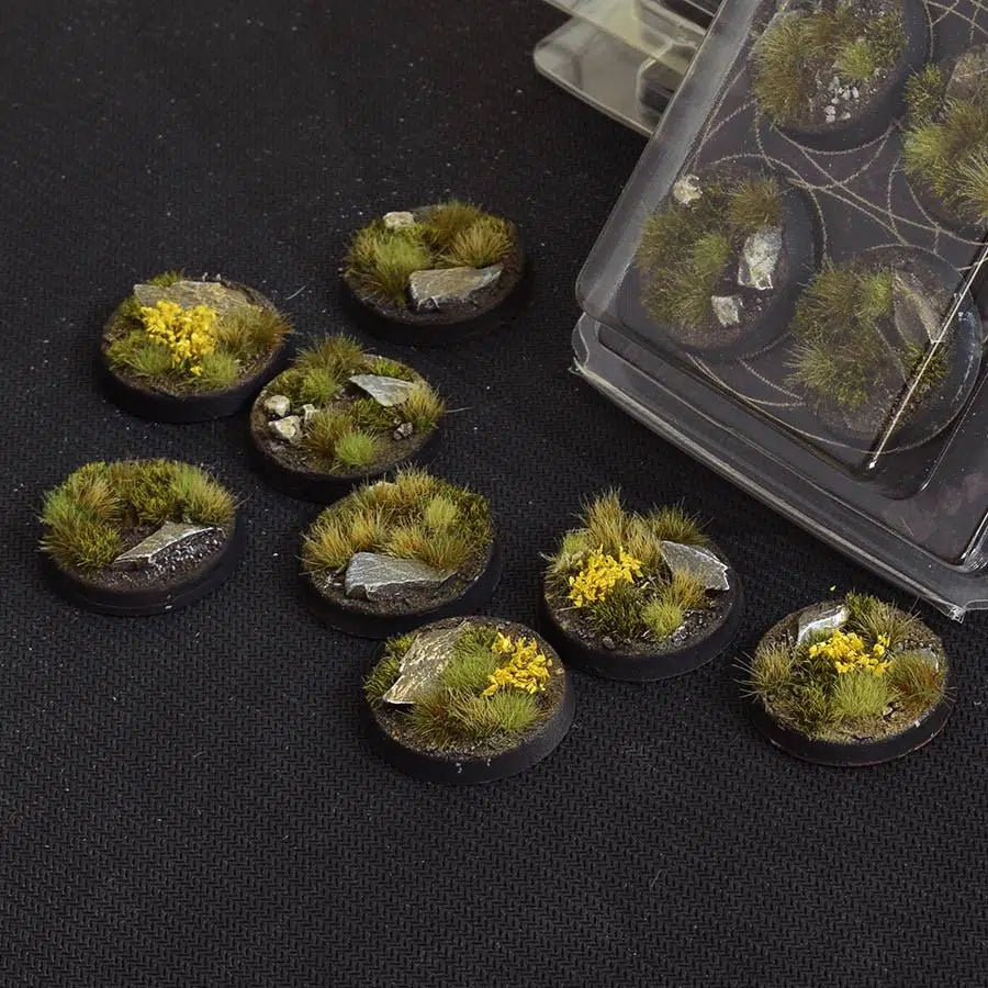 Highland Bases - Round 32mm (8)