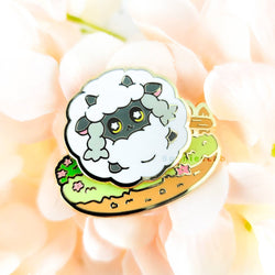 Enamel Pin - Spinning Wooloo