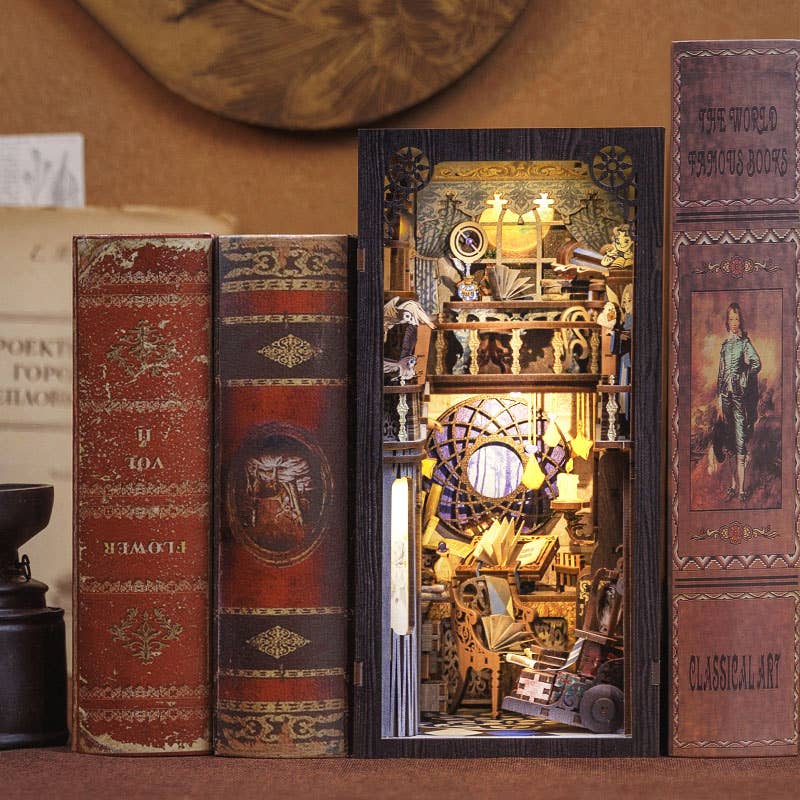 Book Nook Kit - Nebula Common Room