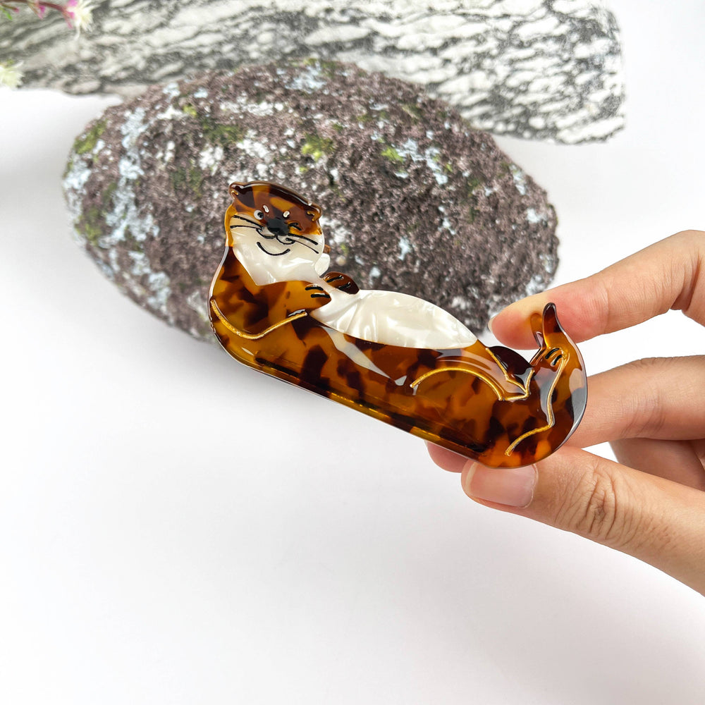 Hair Clip - Happy Otter