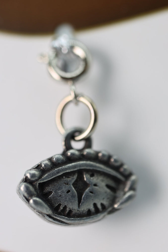 Traveler's Trinkets - Dragon Eye Charm