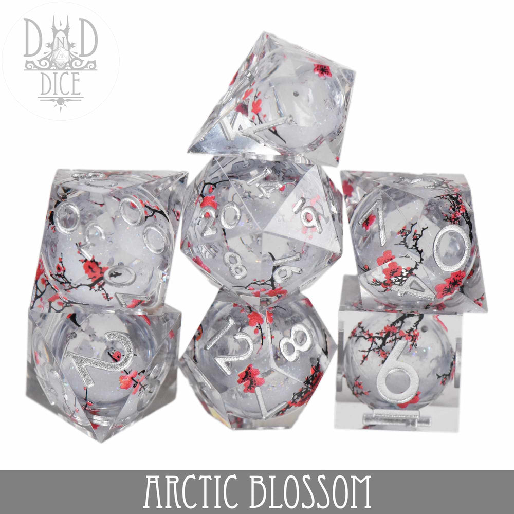 Liquid Core Dice Set - Arctic Blossom