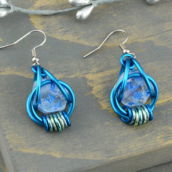 Chainmaille D20 Earrings - Clear Blue Shimmer