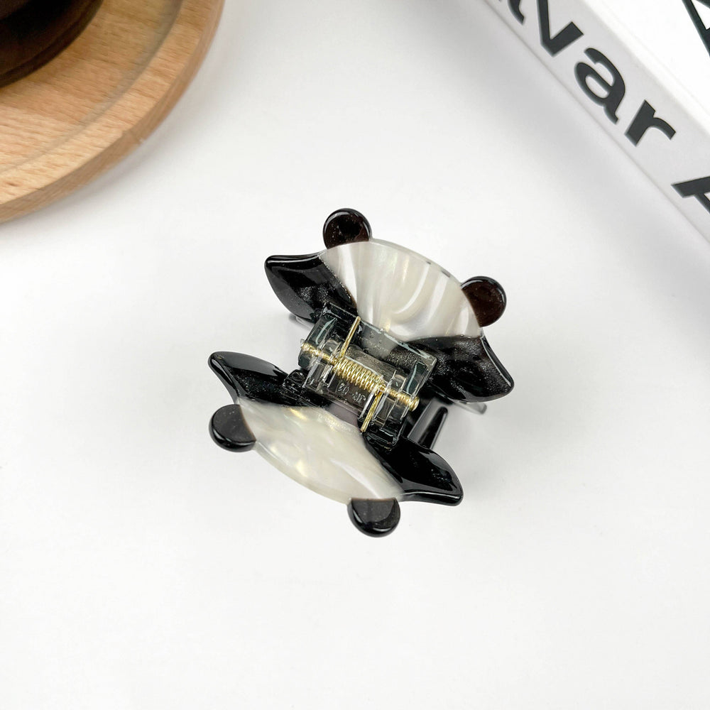 Hair Clip - Skunk