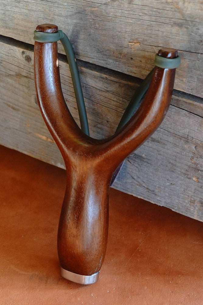 Wooden Slingshot - Traditional Design