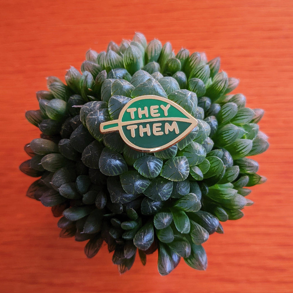 Enamel Pin - Pronoun Leaf (They/Them)