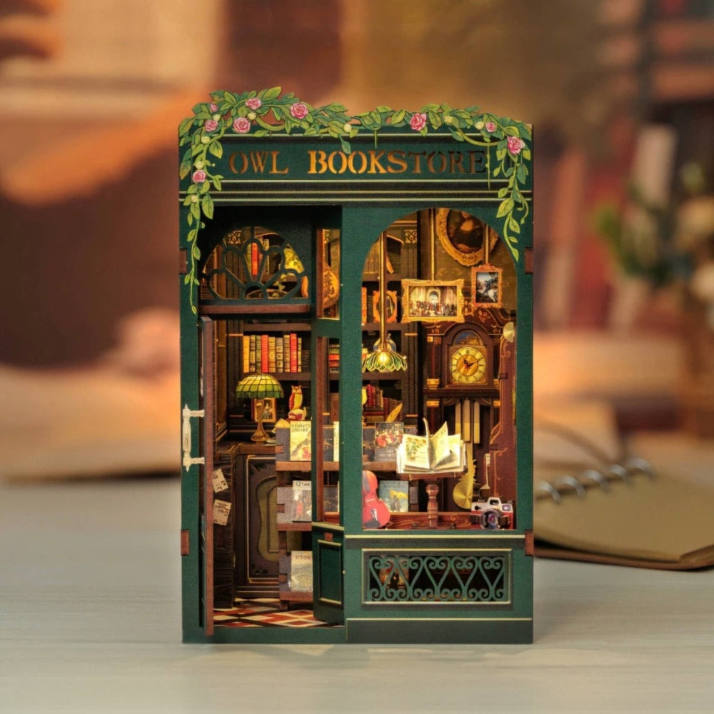 Book Nook Kit - Owl Bookstore