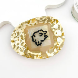 Hair Clip - Beige Game Egg