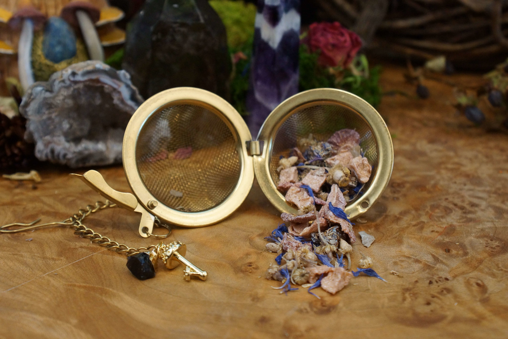 Tea Infuser- Charm & Crystal