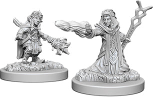 Dungeons & Dragons: Unpainted Miniatures - Gnome Wizard Female (W6)