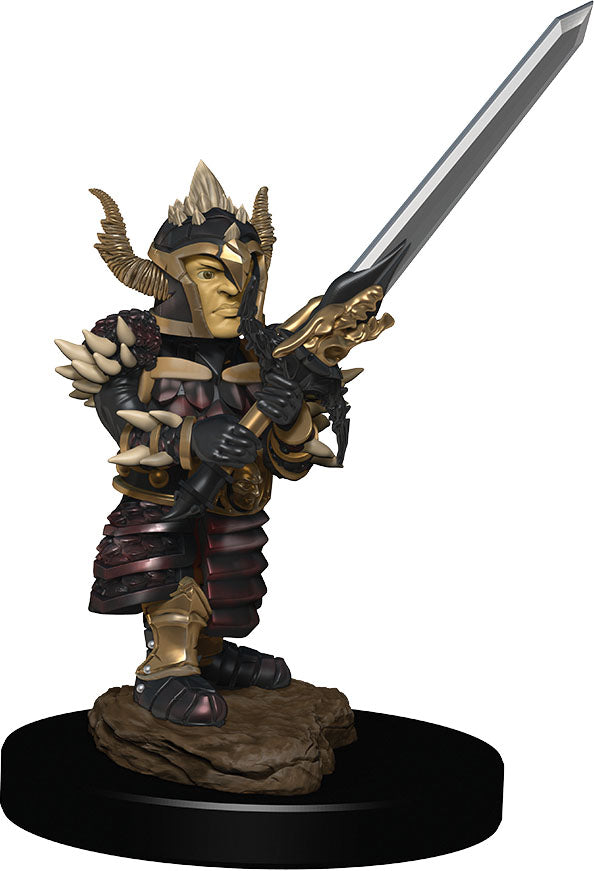 Dungeons & Dragons: Painted Miniatures - Halfling Fighter Male (W6)