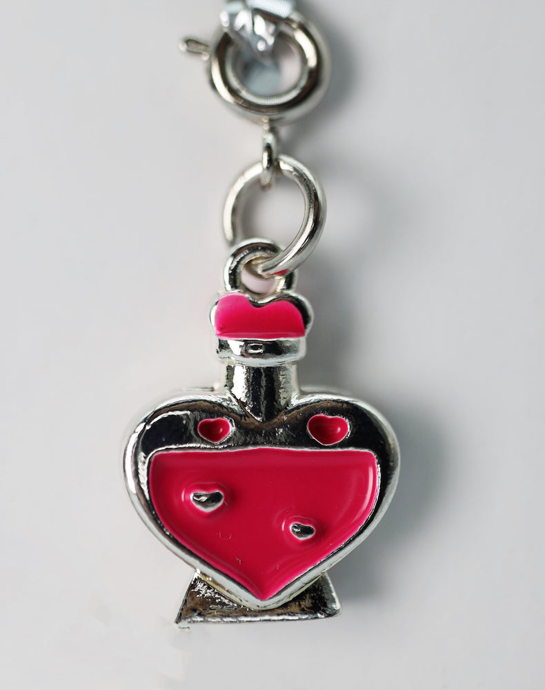 Traveler's Trinkets - Love Potion Charm
